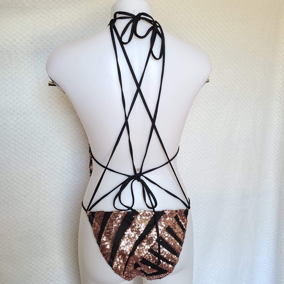 FASHION NOVA Rose Gold Bodysuit size S - Picture 6 of 7